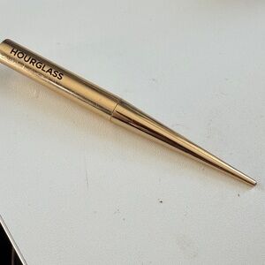 Hourglass Metallic Gold refillable lipstick holder